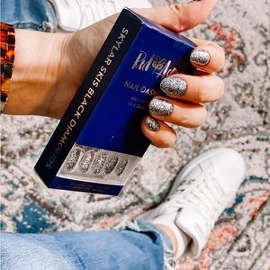 Skylar Skis Black Diamonds : Red Aspen : NEW